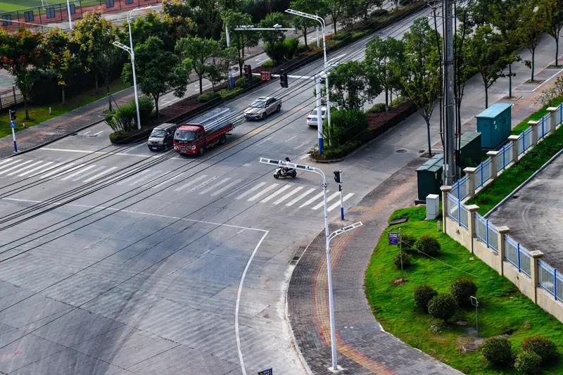 【石家庄全市路口信号灯切换开学专属模式，早晚高峰出门多留点富余时间】

家里有娃