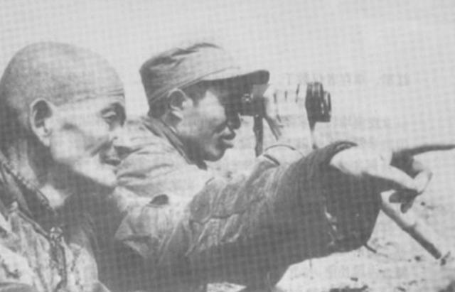 1969年，皮定均上任兰州军区司令，到任后外出视察，路经一村庄，发现田边站着几十