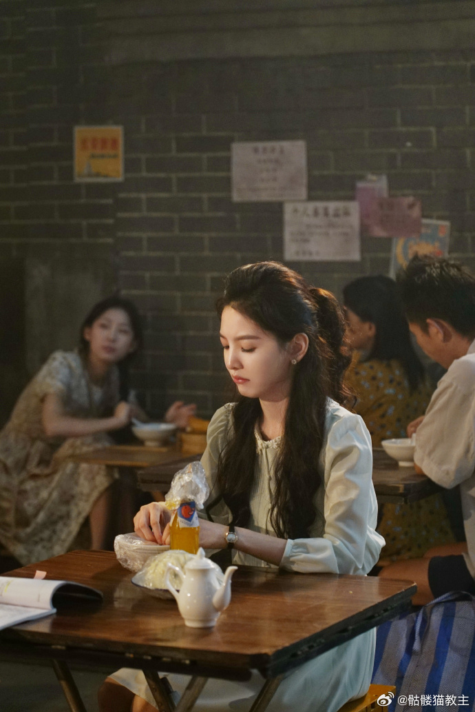 章若楠庄庄开播三天破亿章若楠开播三天角色破亿谁能拒绝章若楠演的庄庄啊！开播三天角