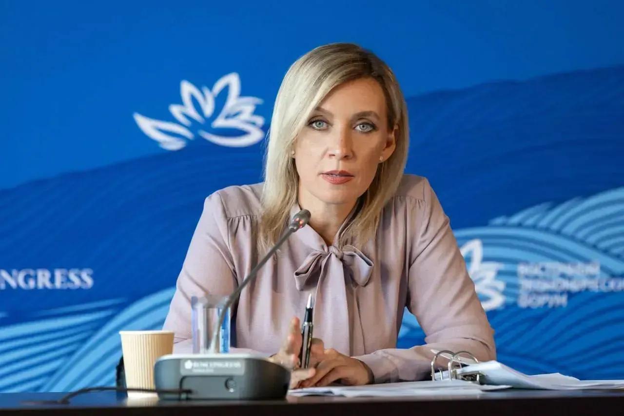 刚刚，扎哈罗娃又出金句，一句话怼得美国无地自容……
扎哈罗娃说：“美国统治精英愿
