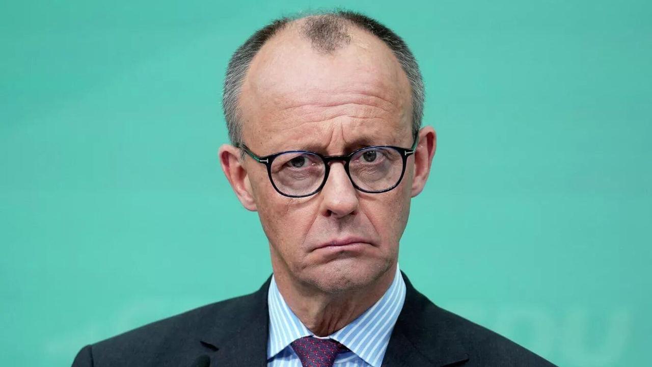 德国总理：向乌克兰部署多国部队需获俄罗斯同意

俄罗斯卫星通讯社 2026年1月