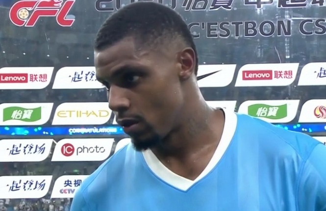 4月5日讯 中超联赛第4轮，深圳新鹏城主场5-2大胜武汉三镇。赛后，本场独中两元