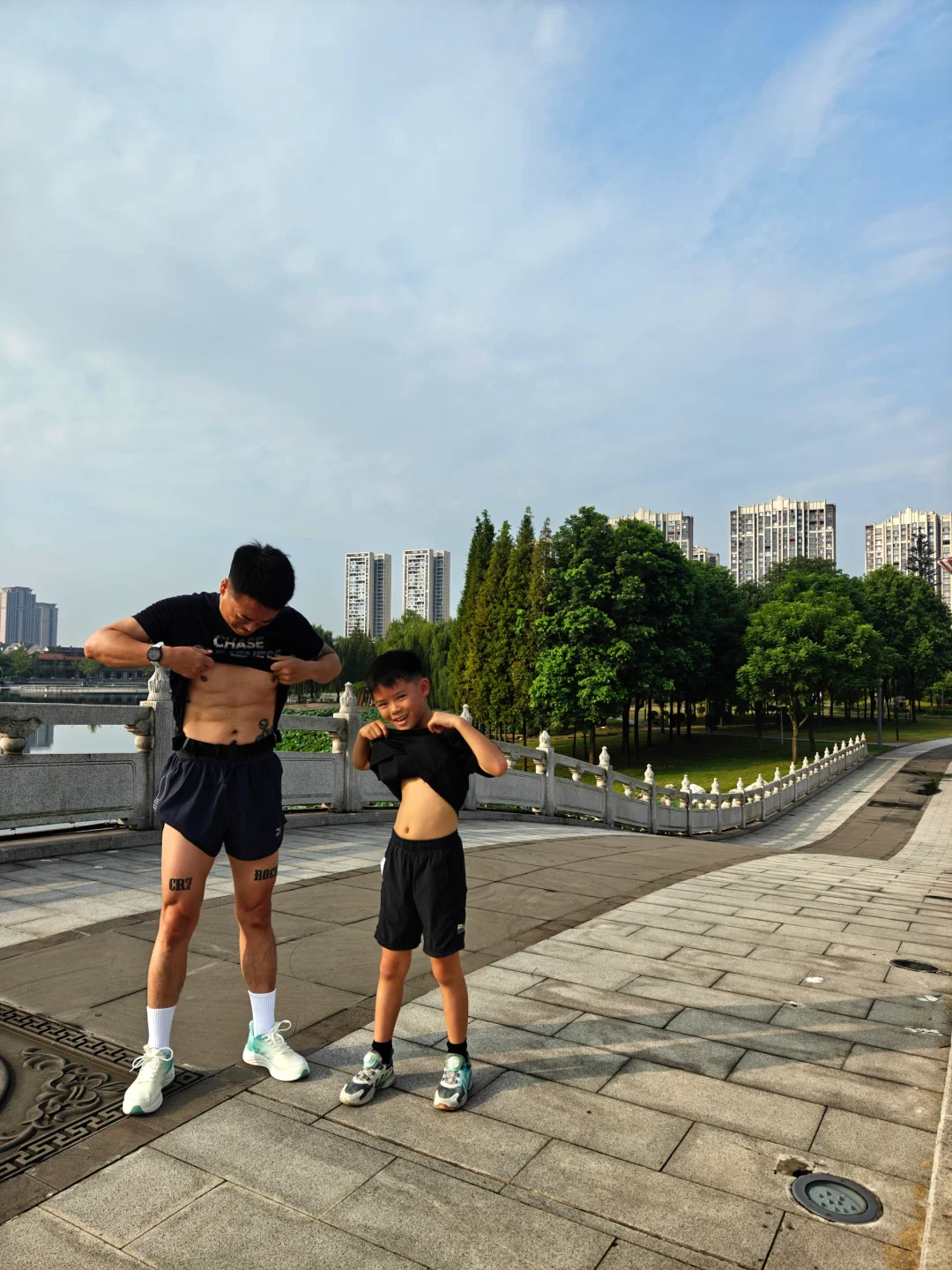 主打一个热血陪伴