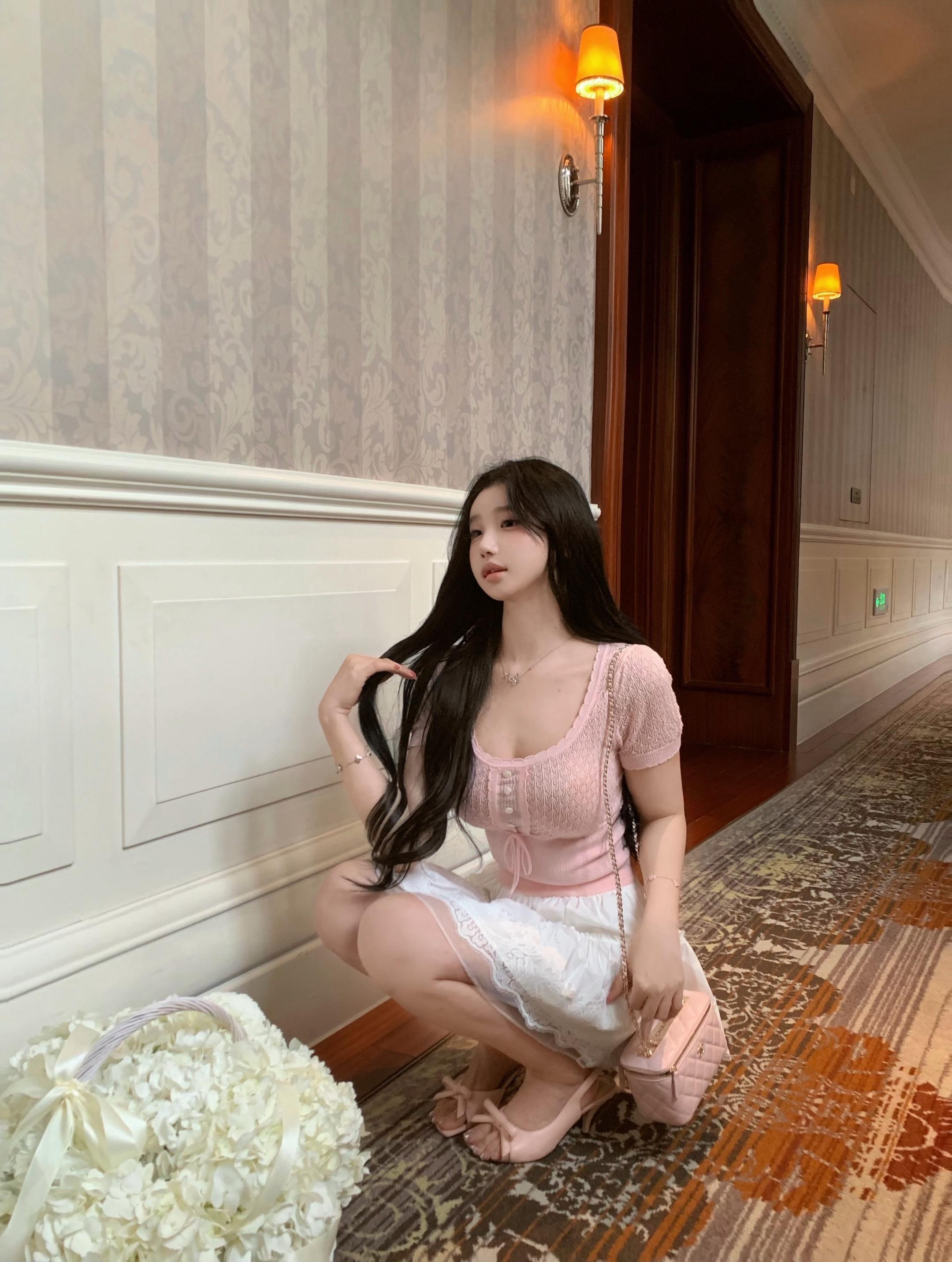 比风先来的是心跳的声音。