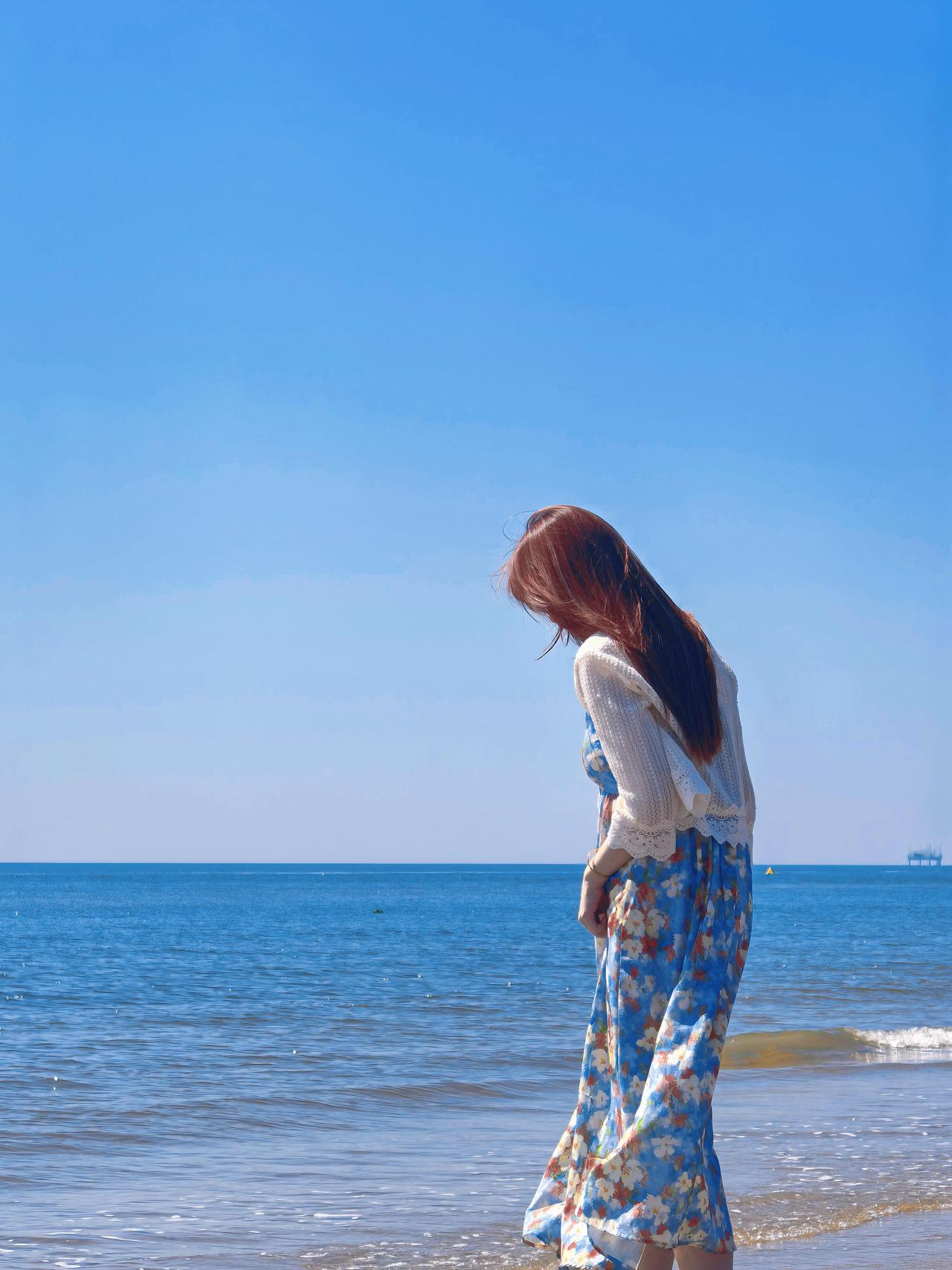 有人说：
‘修行人有法善神保佑’

其实，
一个人只要心存善念、
口吐善言、身行