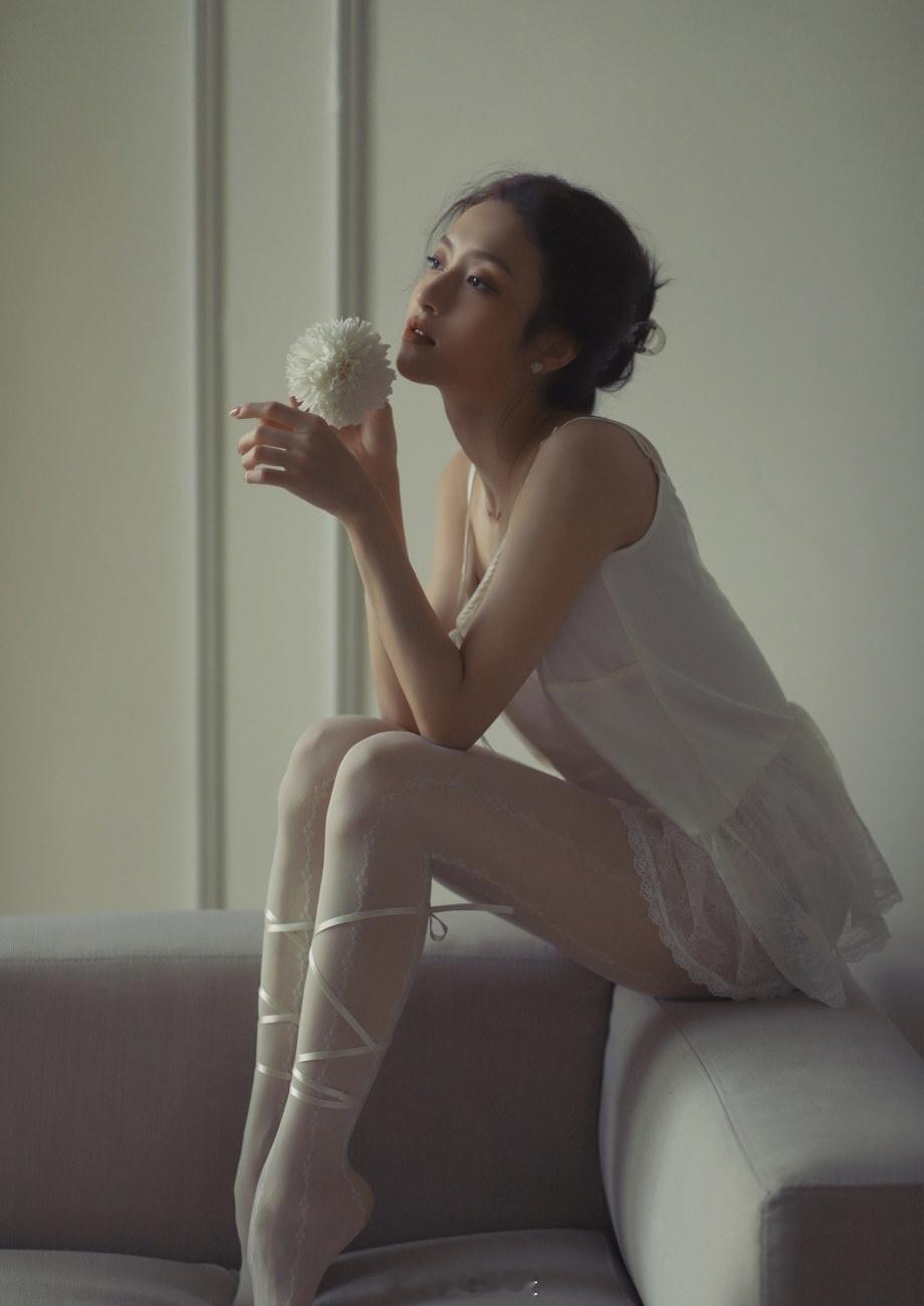 能看到别人的错误，是清；能看到自己的错误，是醒；能承认自己的错误，是坦；能改正自