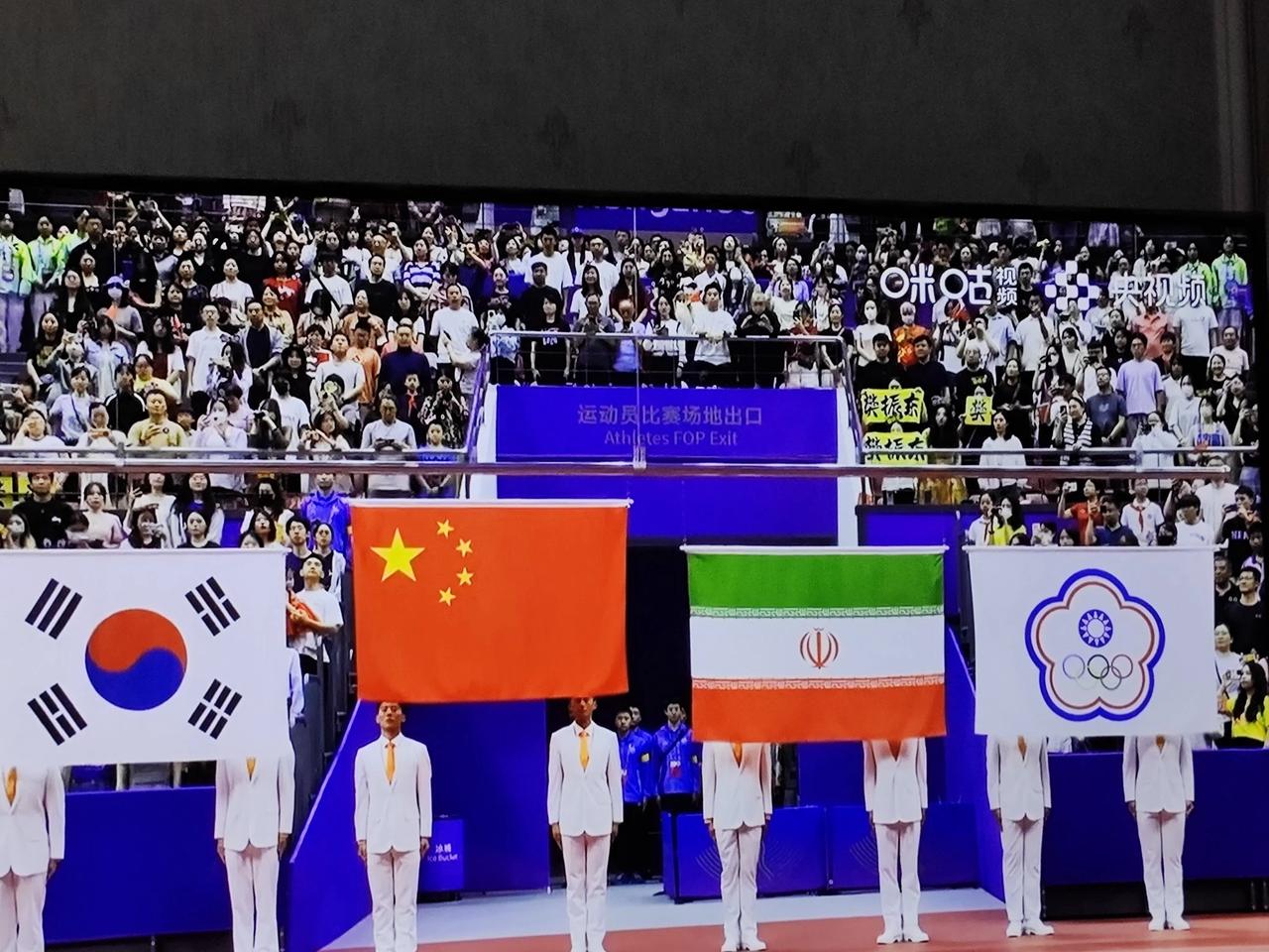 樊振东/王楚钦4-0横扫韩国林仲勋/张禹珍，获得杭州亚运男双冠军！韩国组合输得心