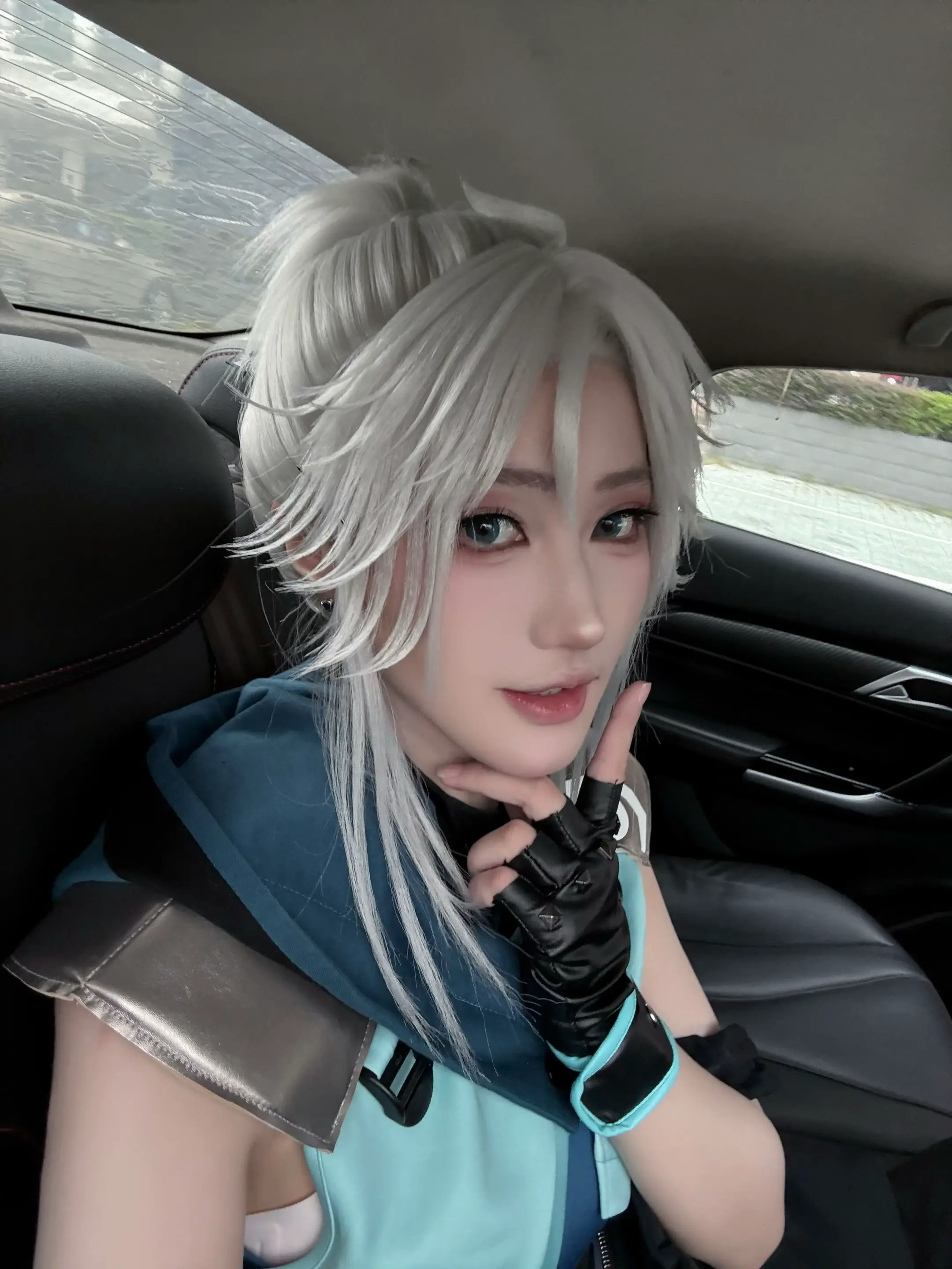 别人打游戏发抽象文案 我是直接发我的操作