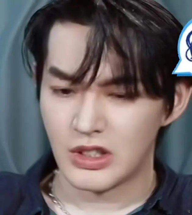 邓为这都是些什么表情 ​​​