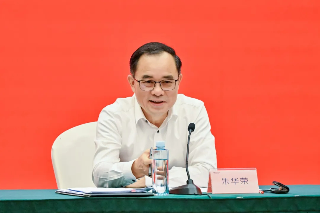 【长安29天人事变动，两次换届的真相并不复杂】长安汽车本次人事变动，也是国内央企