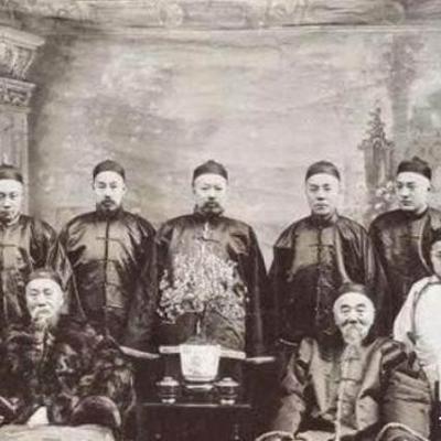 公元1872年，曾国藩逝世，家人悲痛之中操办丧事，突然听到家仆来报：“左宗棠大人