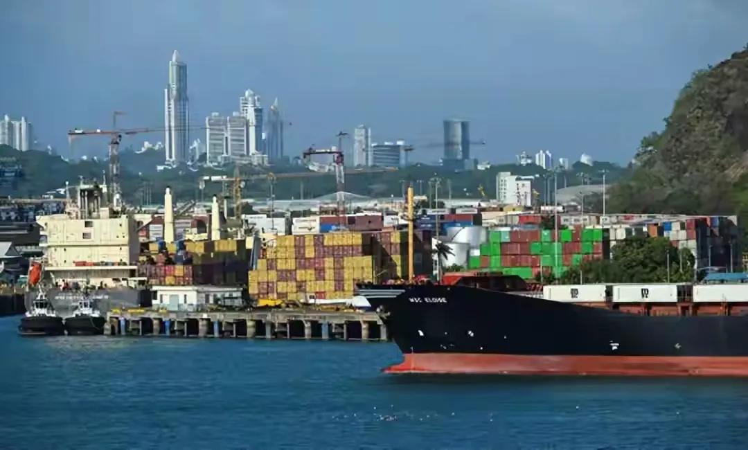 3月24日，香港长江和记实业旗下巴拿马港口公司发出一份声明：索赔金额提升至20亿