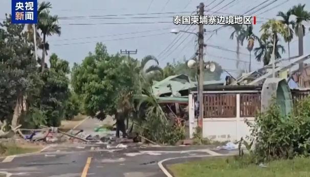 泰国军方凌晨宣布停火，全都感谢中方。

泰国和柬埔寨从7月24号起就在边境打起来