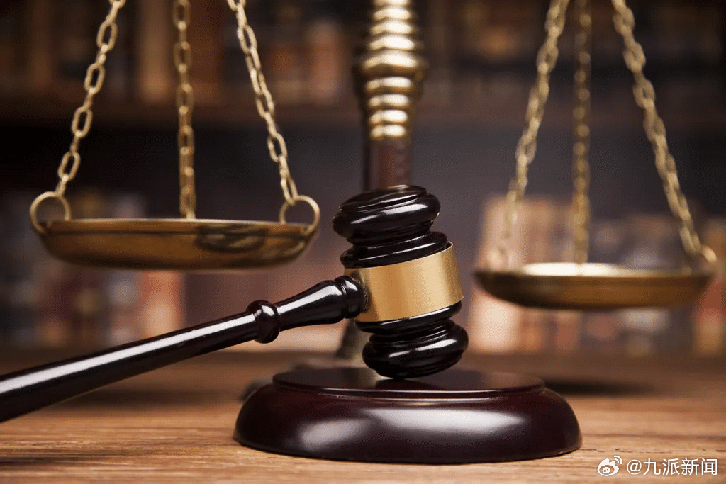 #恋爱签无偿赠房分手讨回获支持#【#签永不反悔协议赠房赠款分手起诉#，法院：女方