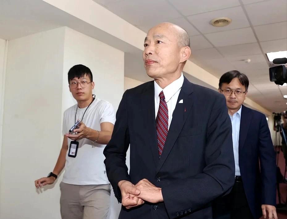 韩国瑜9月29日在国民党团“立法实务研讨会”上公开分享从政心得，直言社会对国民党