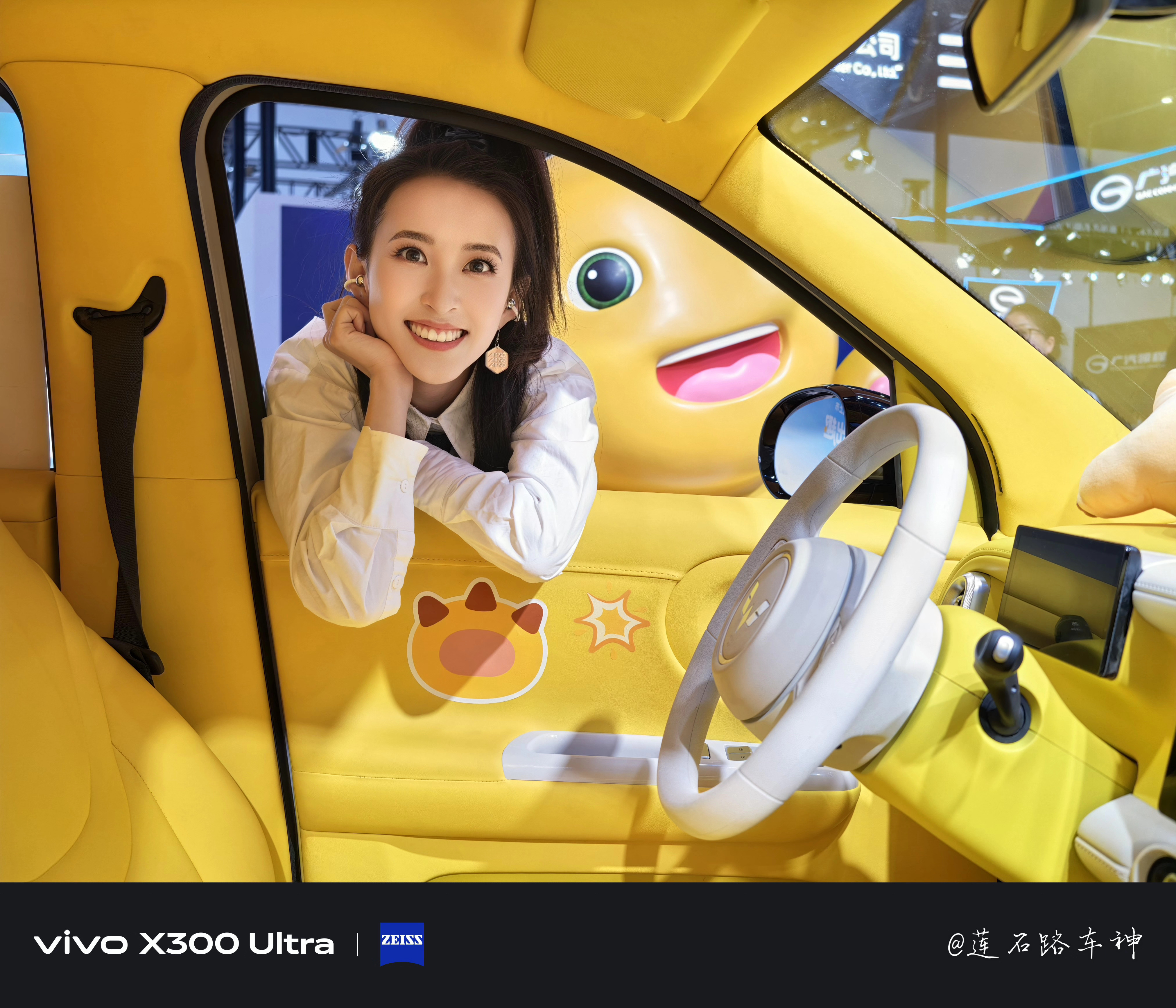 萌萌的奶龙版五菱宏光MINI EV，好可爱啊，奶呼呼的2026北京车展 北京·中