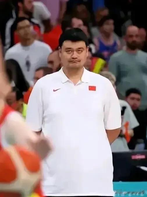 中国篮协崩溃了，不只是因为中国女篮小组赛出局，还因为——

1，小组赛第一场完全
