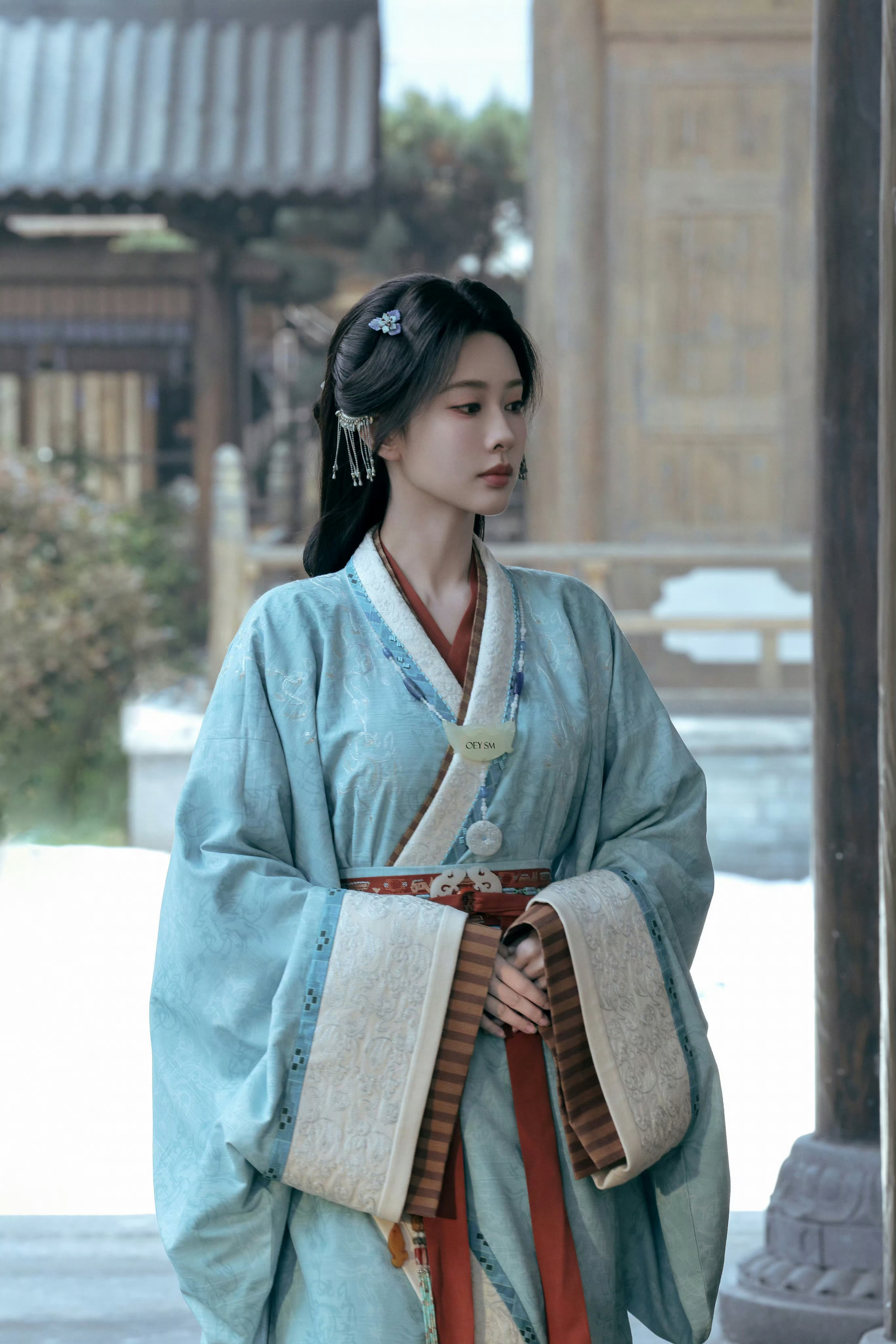 新造型～喜欢蓝红撞色～～～孟子义 《将门独后》沈妙☽ 蓝衣+玉饰项链 