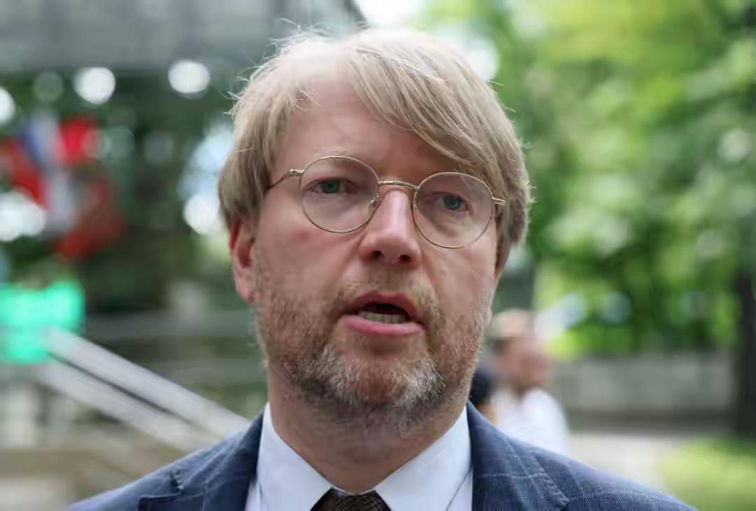罕见！俄罗斯唯一反战党公开摊牌：要求立即停火，支持率仅3%。

8月8日，据《日
