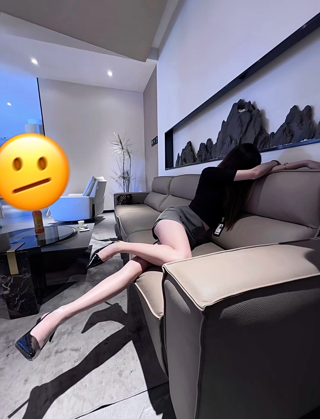 就这么看着我，不想靠近一点吗。 ​​​[上岸] ​​​
