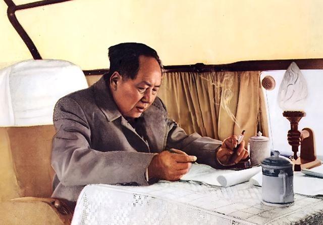 历史-毛主席对汉语非常精通，但学了很多年英语，却还是无法交流，是什么原因呢
毛主