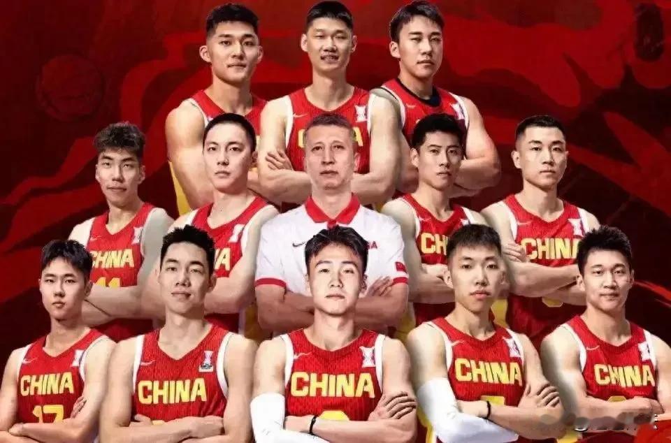 快来围观！男篮亚洲杯第一场比赛，队员的表现打分来了：
一档：
胡金秋：10分
赵