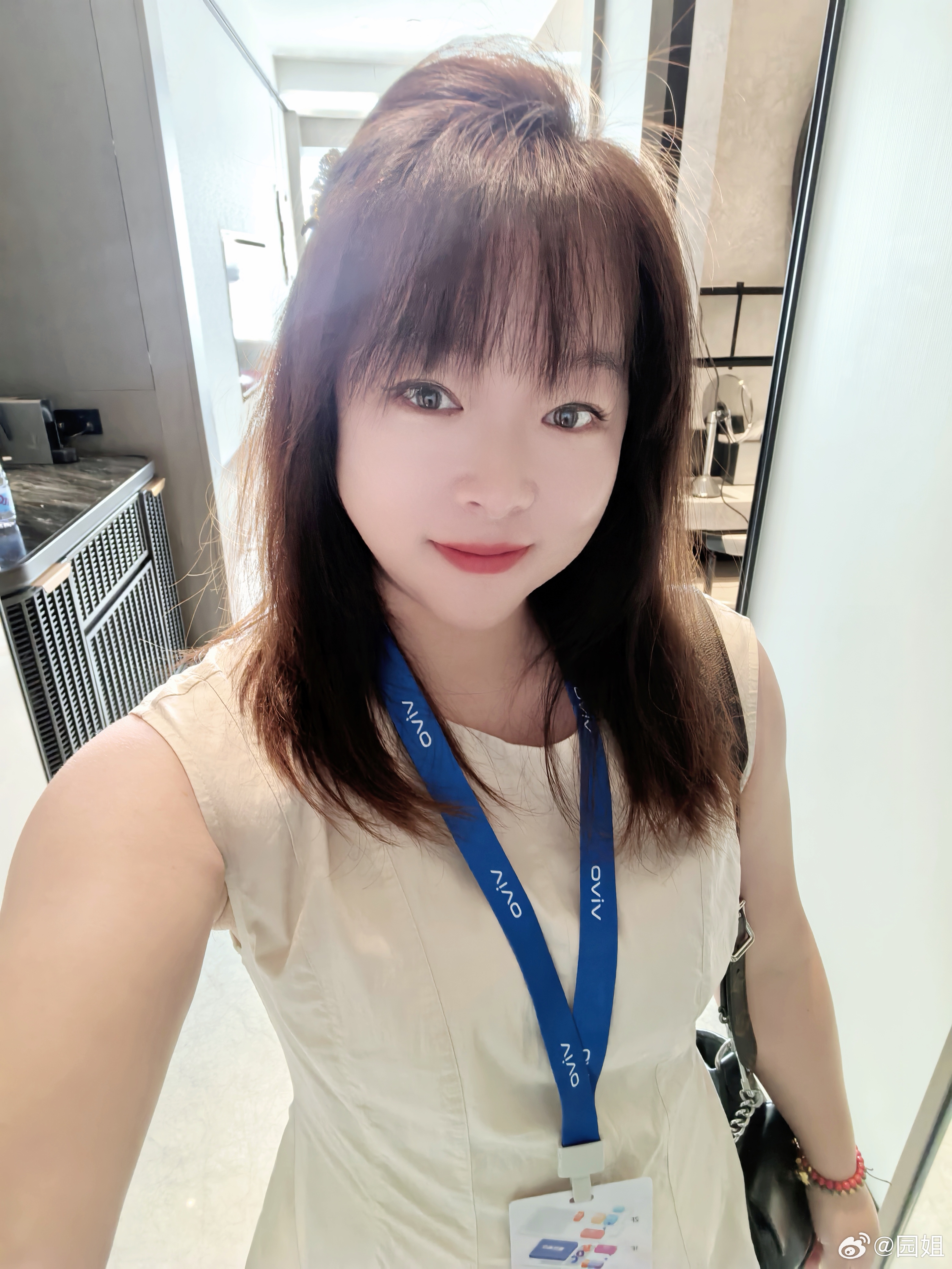今天又是早起的一天呀[二哈] ​​​