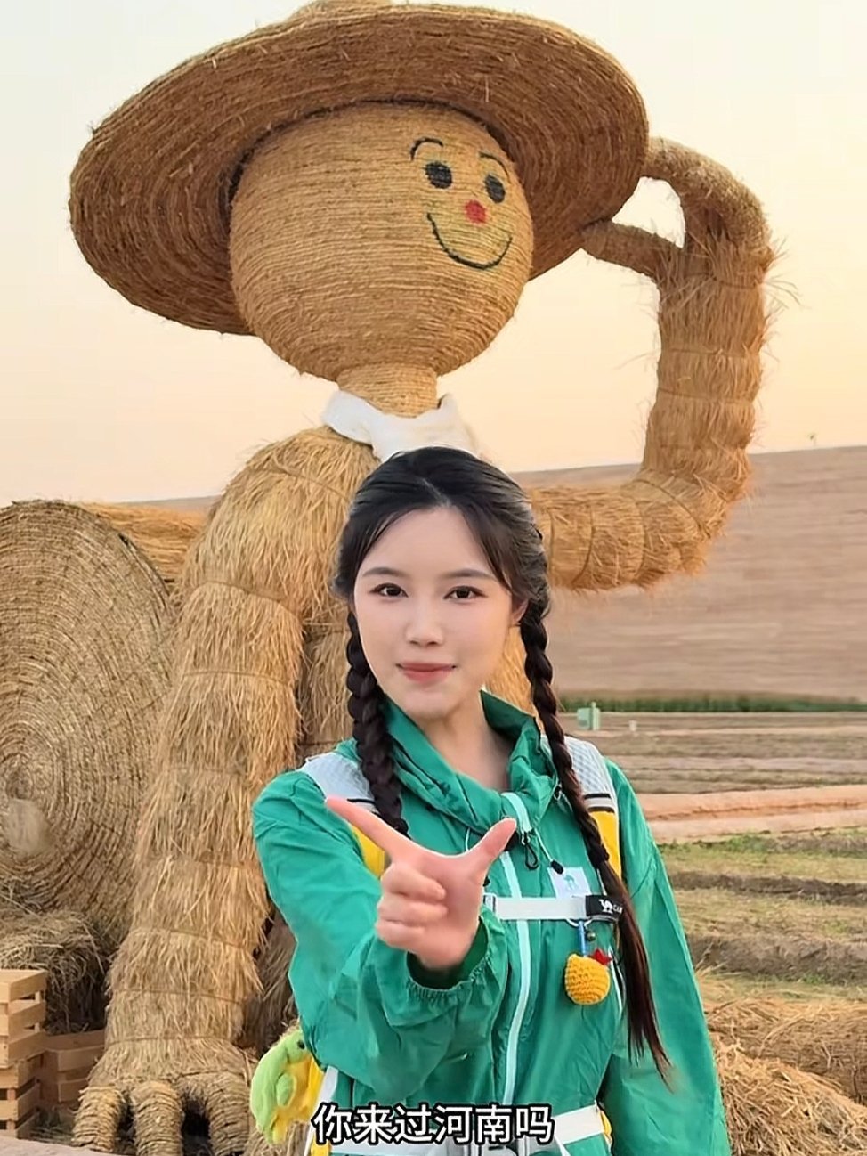 年纪轻轻就过起了令人羡慕的生活。 ​​​