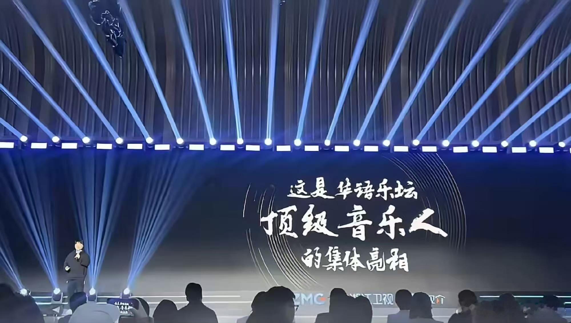 张杰说有唱歌的舞台是不容易的华语Live王的舞台哲学太动人，每一场都用心打磨不重