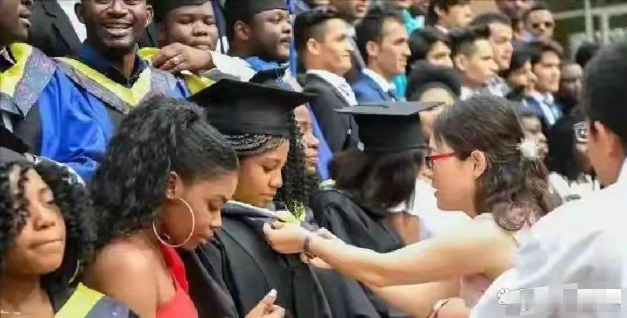 81562名非洲学生来华只是起点，真正决定中国人才吸引力的，是他们学成后能否进入