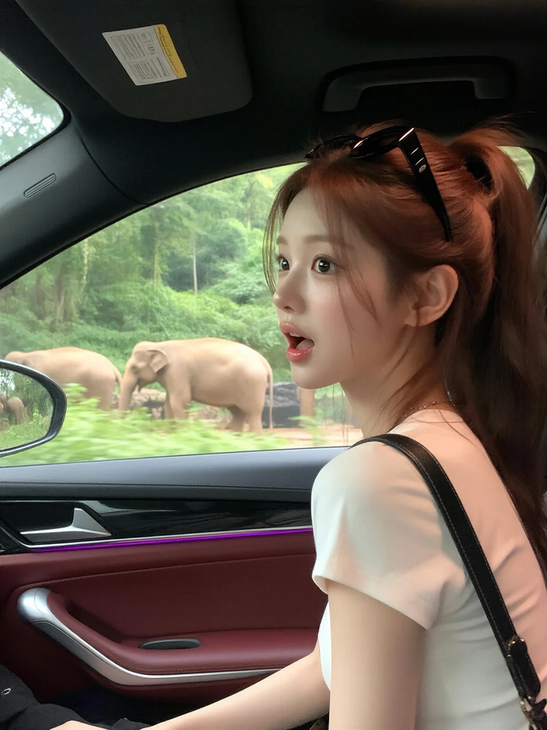 有时候 我会在心里牵紧你的手