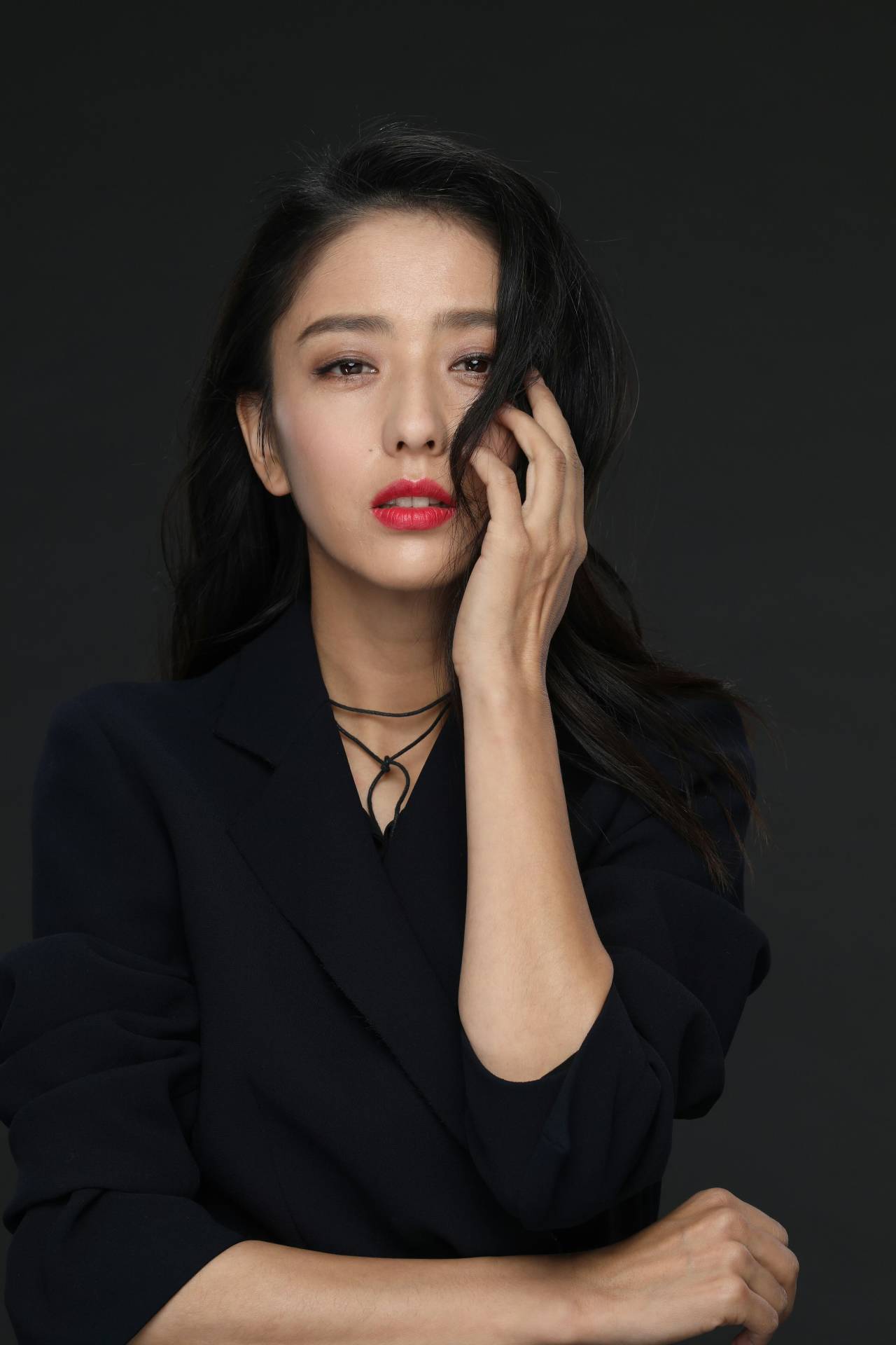 佟丽娅[心][心]妩媚神情奖励自己最多的图片 ​​​