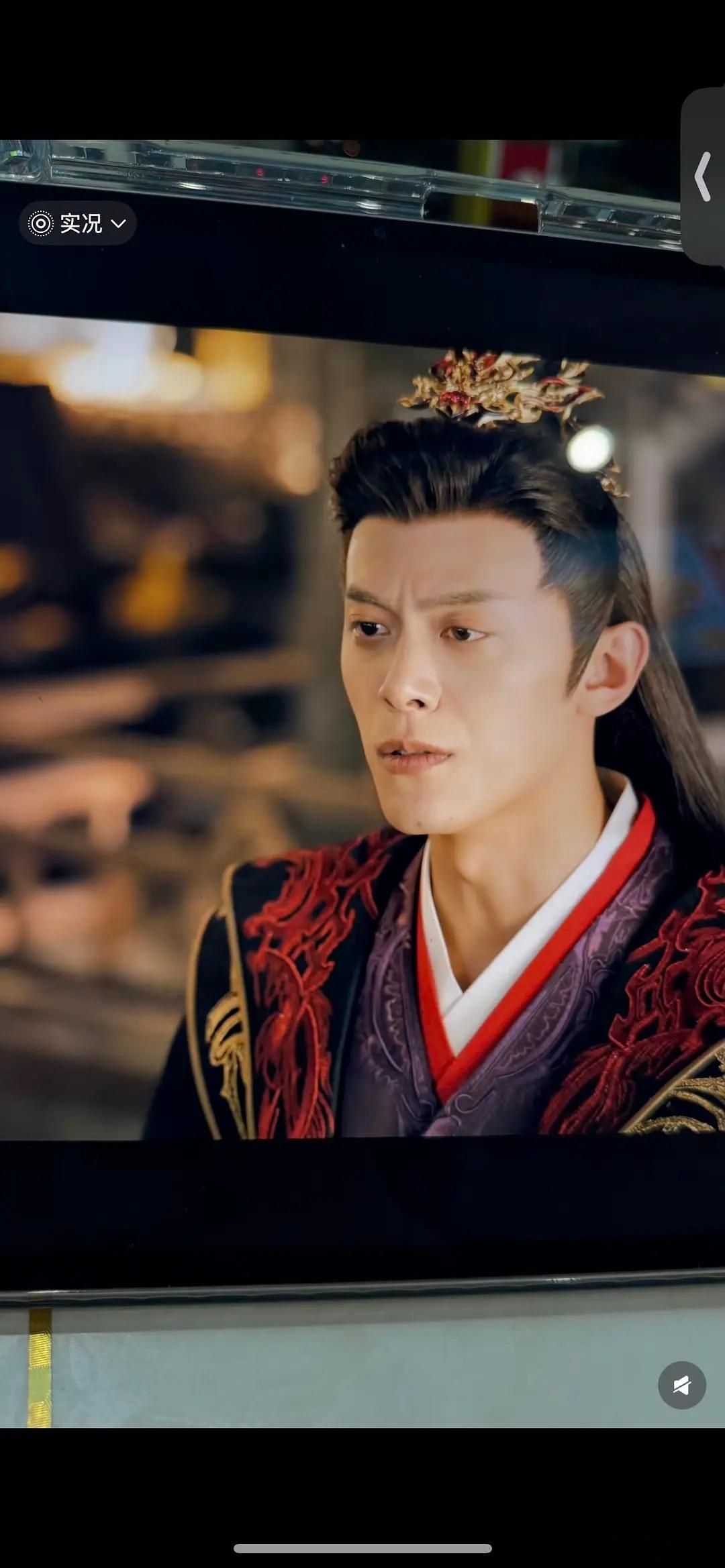 邓为快出来营业吧，实在看不下去了有人说邓凯是邓为代餐了奥迪奥拓都姓奥……奥拓当奥