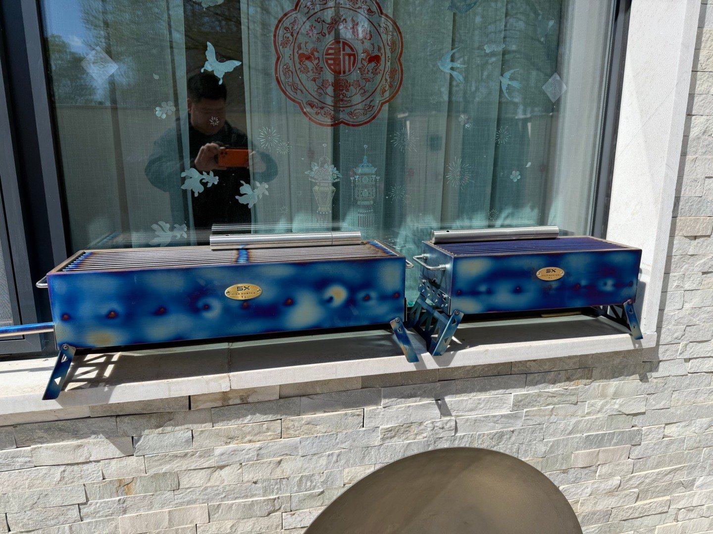 什么档次的老登？烧烤炉都是钛合金的