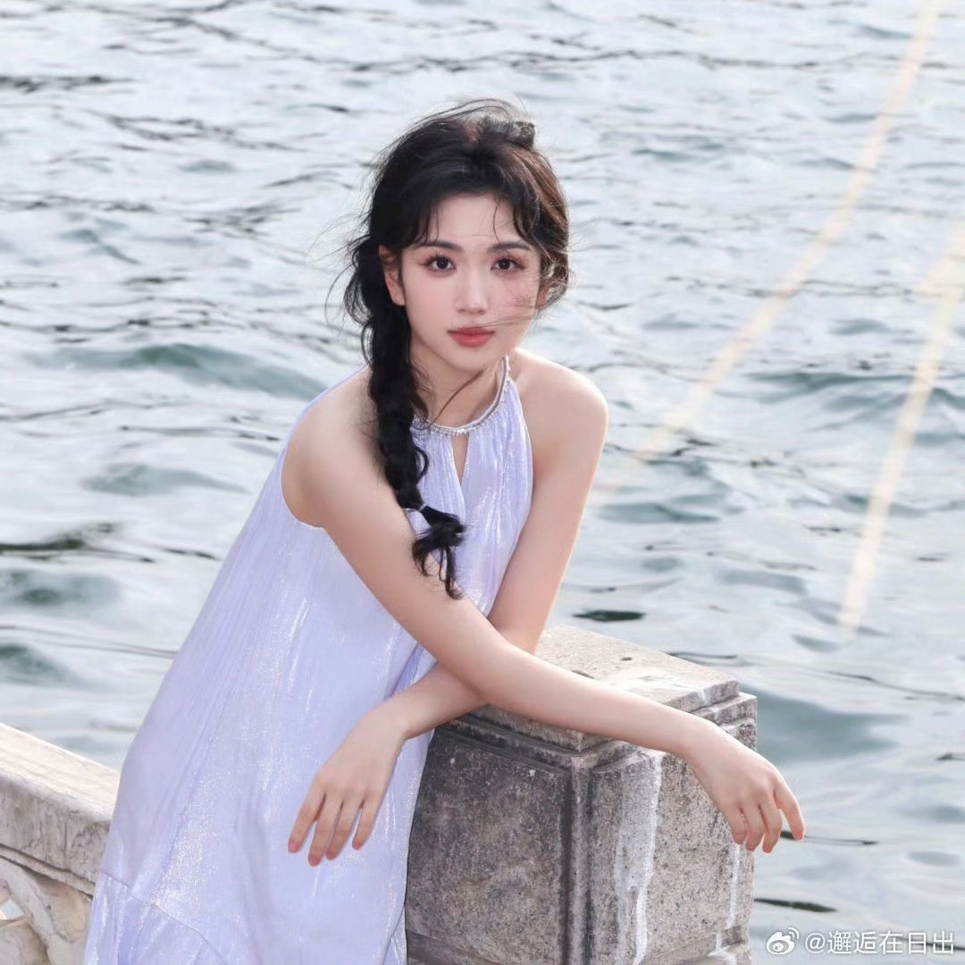 谁给代露娃做的妆造 代露娃真是“娇憨”二字最好的代言人代露娃