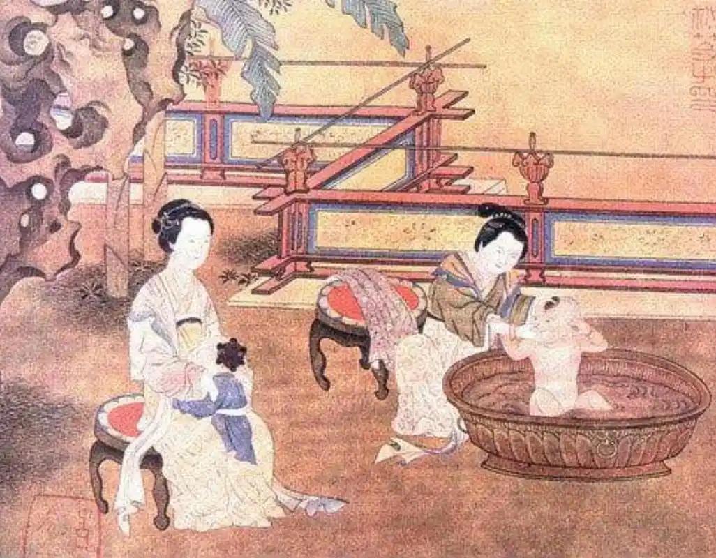 很多人都有个误区，觉得古代人条件差，肯定脏兮兮的，几天都不洗一次澡。其实真不是这