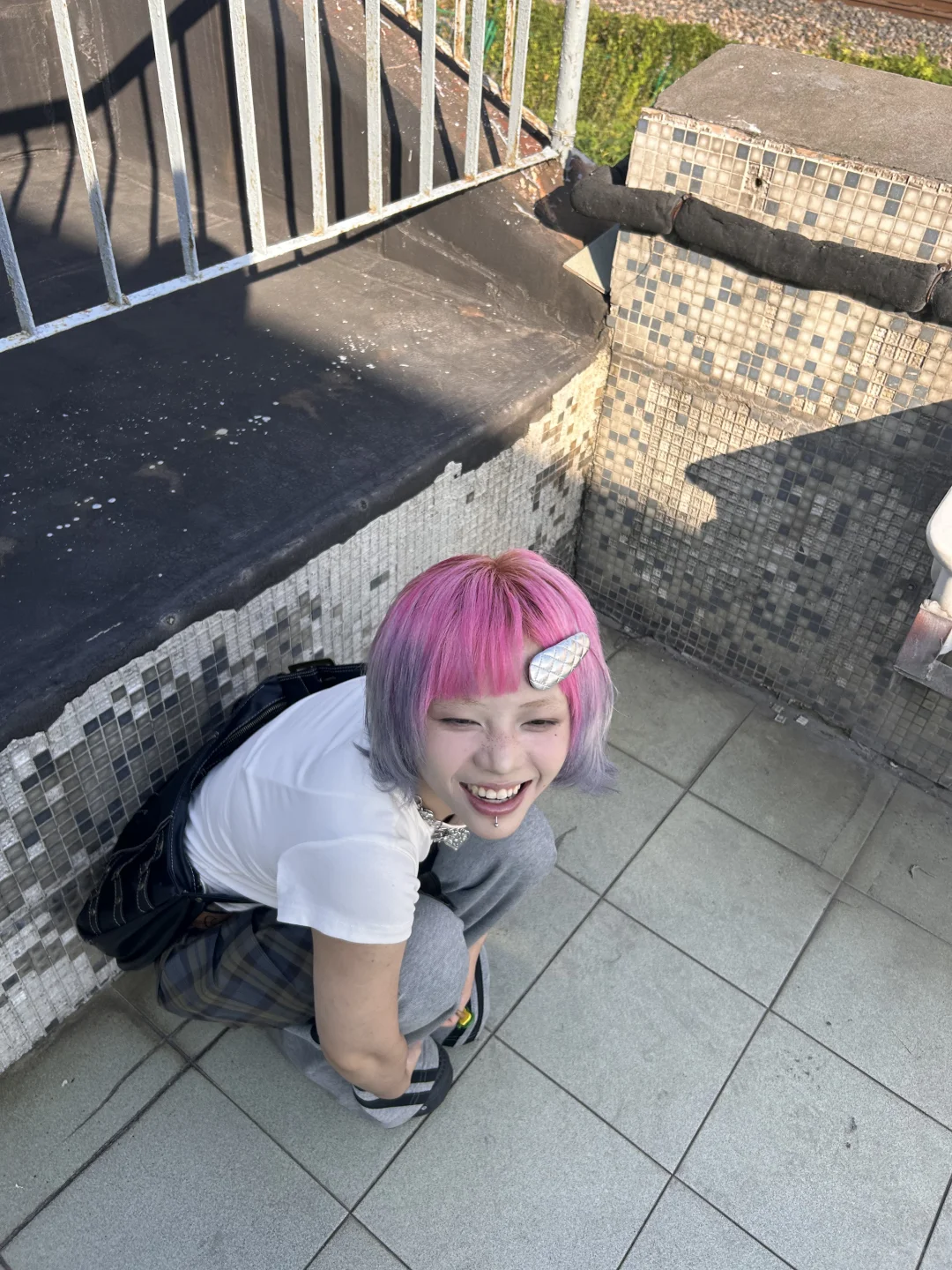 世界上又多了一个半永久彩色头的小女孩