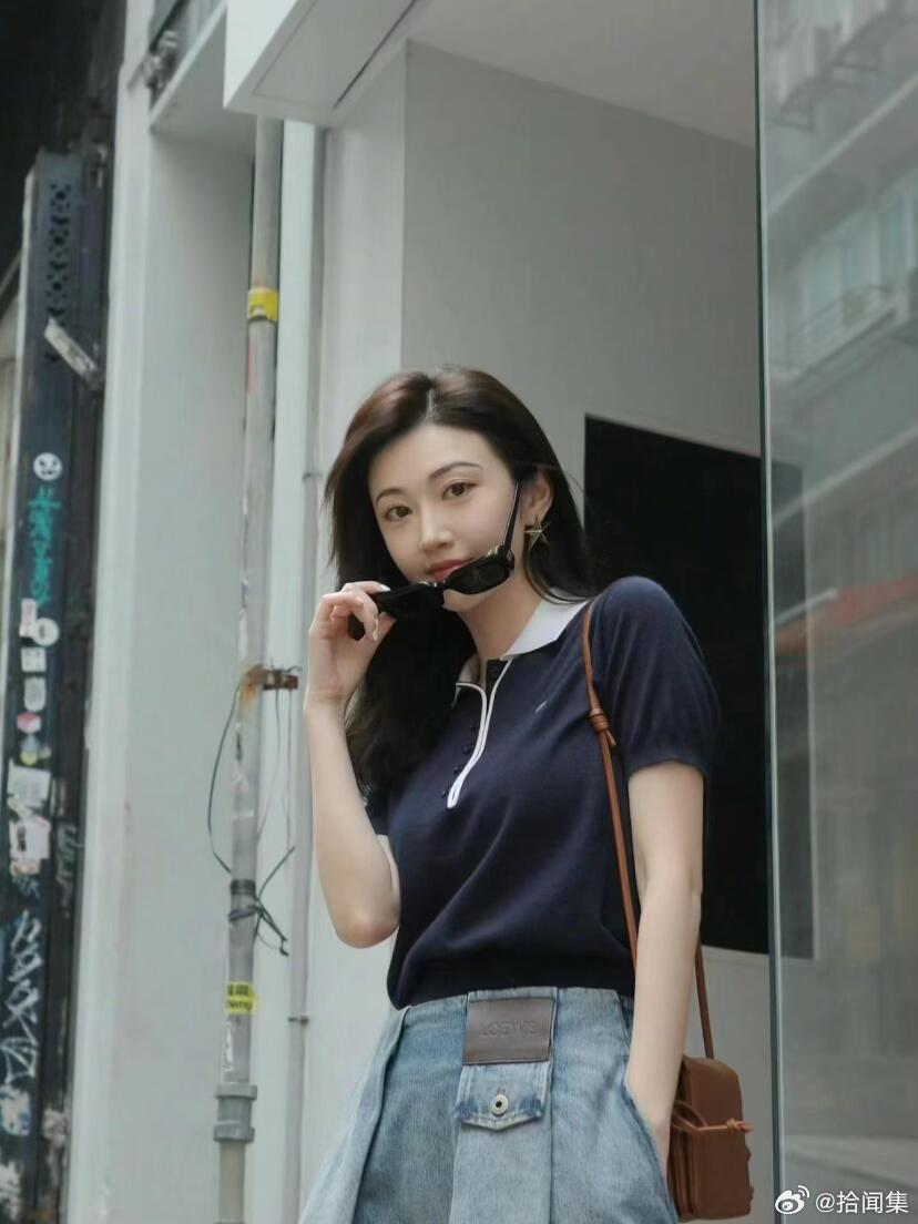 考古景甜旧造型｜miumiu眼镜氛围感绝了刷到最近的热搜风波，回头考古景甜这组造