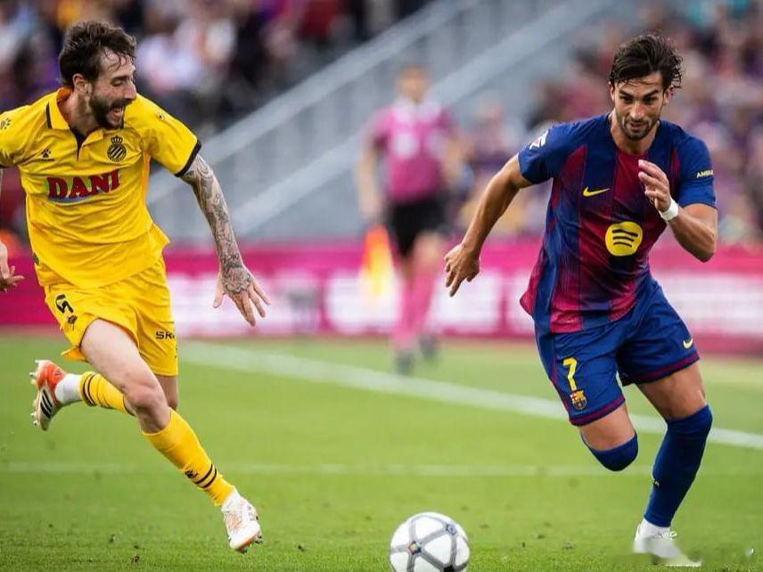 巴萨4比1西班牙人西甲第31轮，巴塞罗那坐镇诺坎普球场迎来了同城死敌西班牙人，这