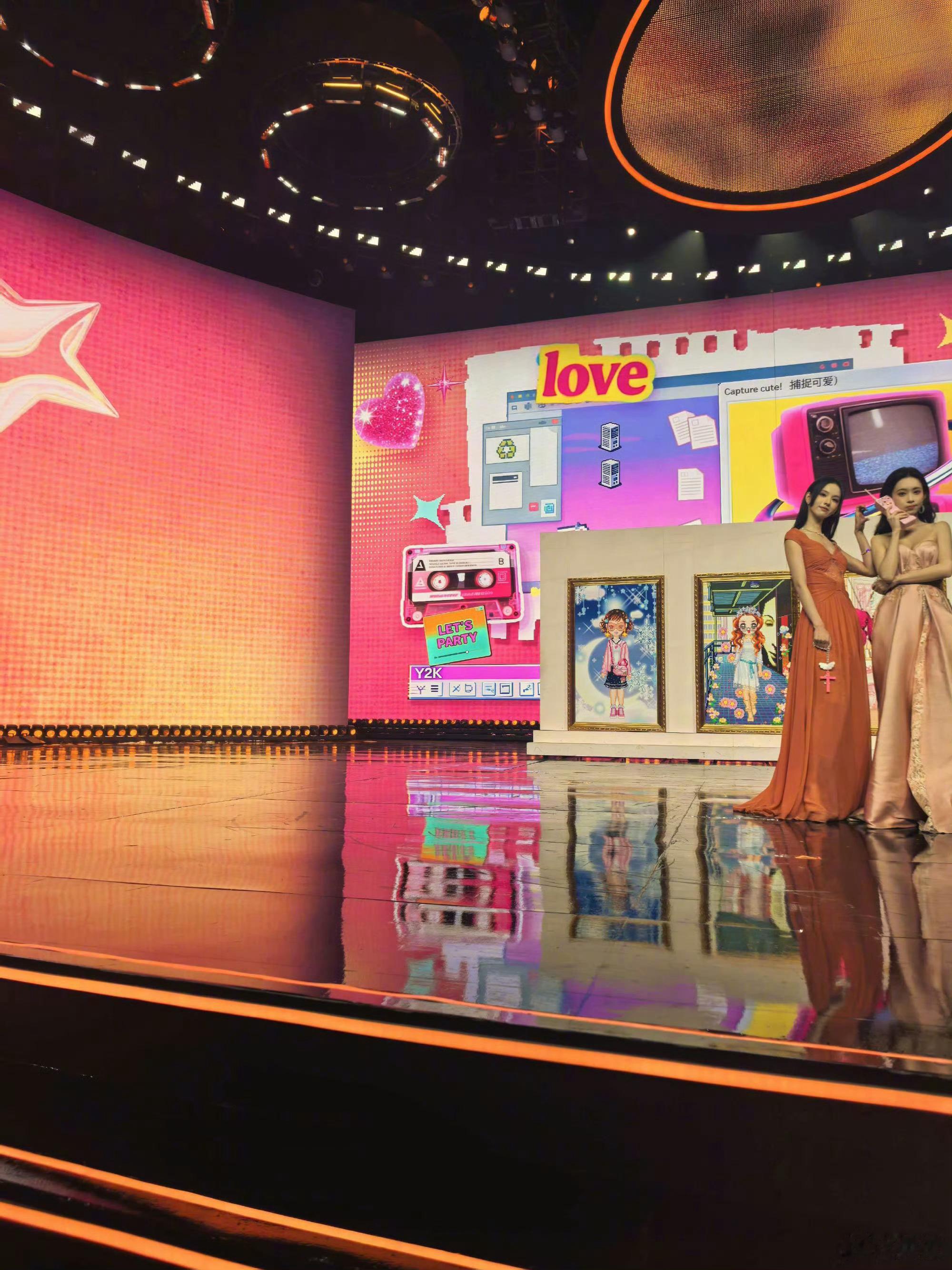 沈腾也是当上站哥了哈哈，看了作品，大家可以投诉这位站哥了太不专业了，必须给个差评