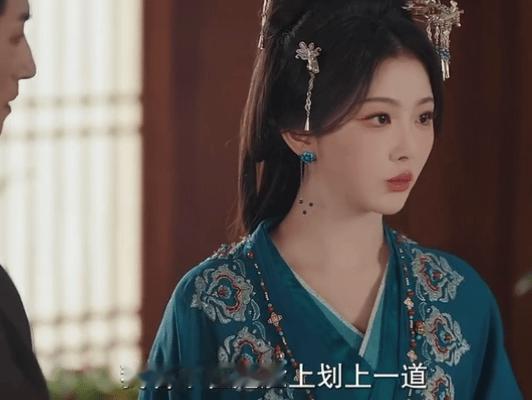 孔雪儿百花杀平等创飞所有人孔雪儿饰演的李雁回疯批感直接拉满！亡国公主通透又决绝，