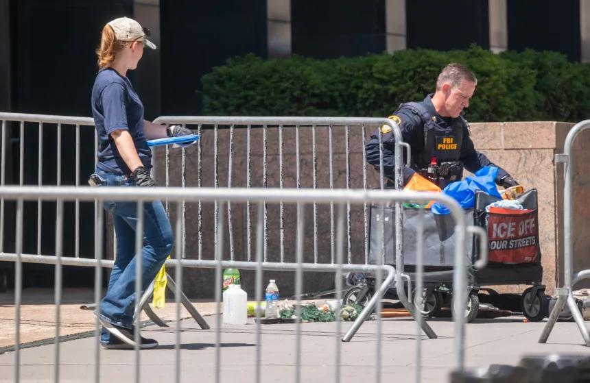 【携带反ICE材料的美退伍军人向ICE透支燃烧装置】（CNN）官方确认，周一上午