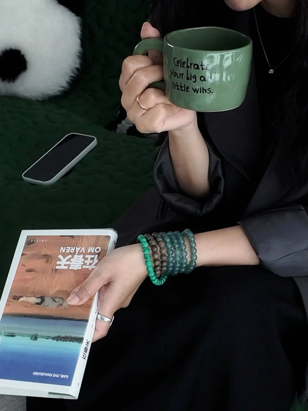 当中女集体消失在朋友圈…