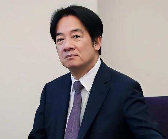 很多网友都在问：赖清德当局正在采购21万架军用无人机，还要新建无人机产能。而且2