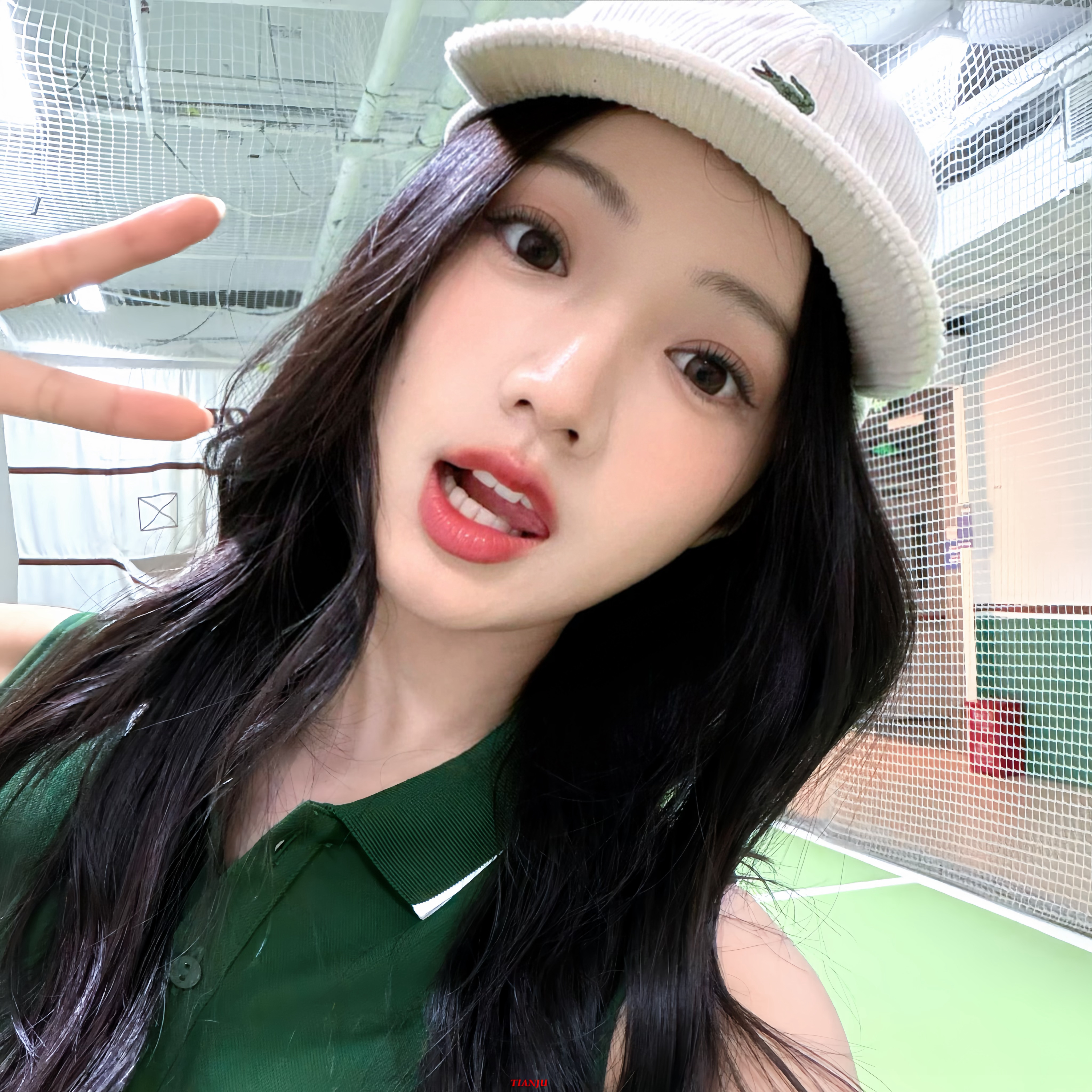 黄羿🖤 ​​​