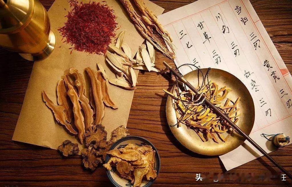 巧用三味药，轻松降血糖，不做小糖人
糖尿病，是个人尽皆知的大病、慢病、磨人病，具