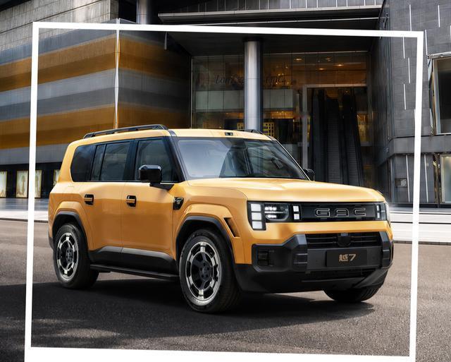 9 月 2 日消息，广汽传祺全新方盒子 SUV 越 7 今天（2 日）晚间正式开