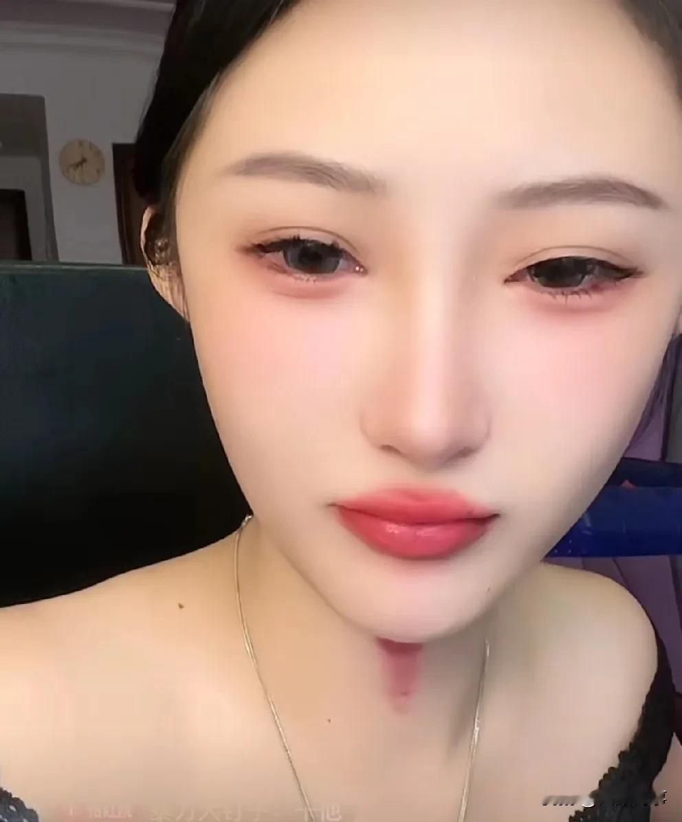 棒棒的宣嘲讽小根没对丈门起过好的作用，方丈捧谁，小根干谁！

         