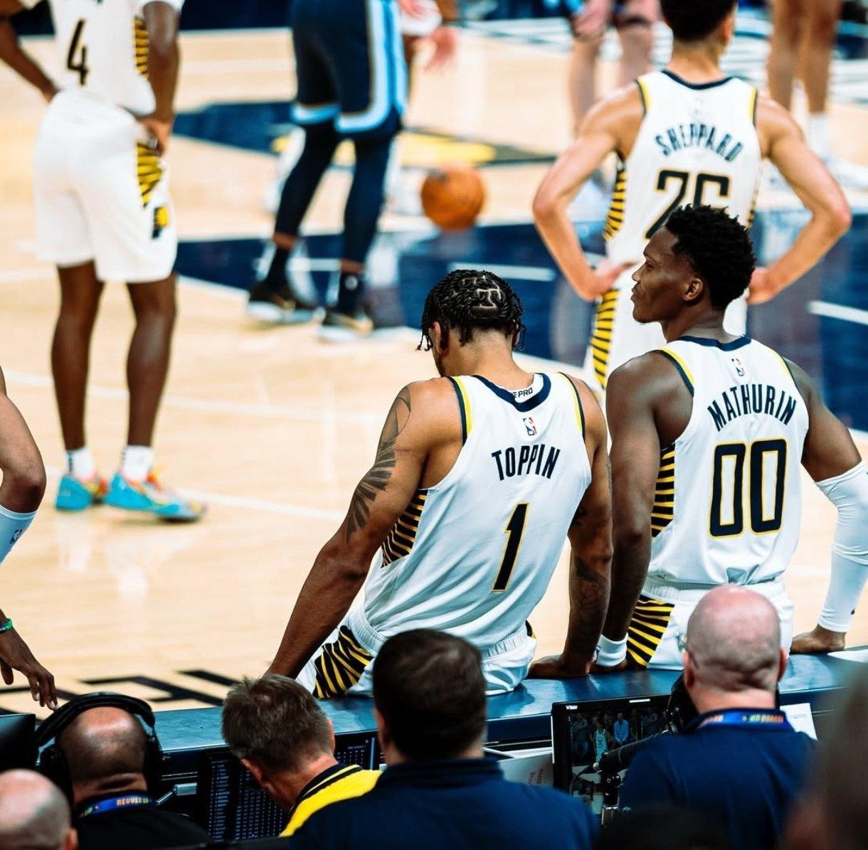 步行者的伤病名单已经这么长了，今天卡莱尔表示马瑟林（脚趾）是每周观察，托平则是要