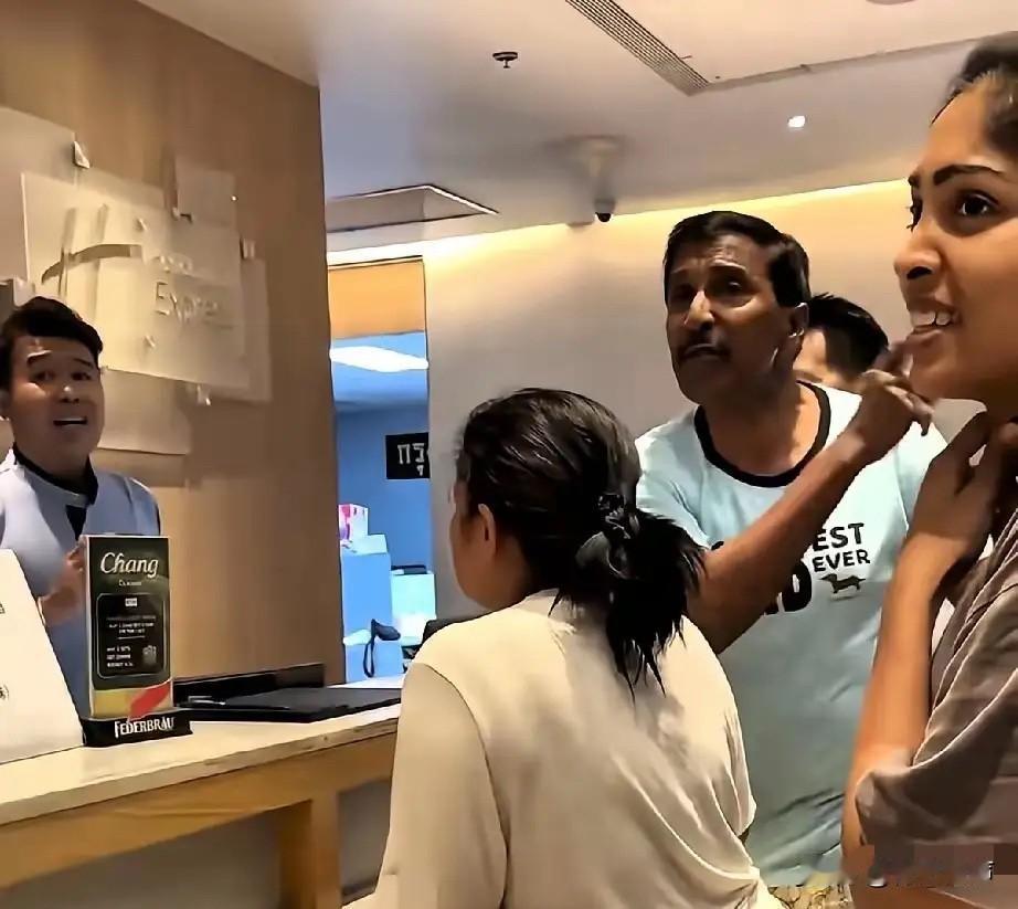 购物不给钱、用餐不给钱、乘车不给钱、入园不给钱、住店不给钱、美甲不给钱，这些发生